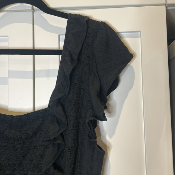 American Eagle Black Ruffled Lace Romper 
Size L - Picture 7 of 17